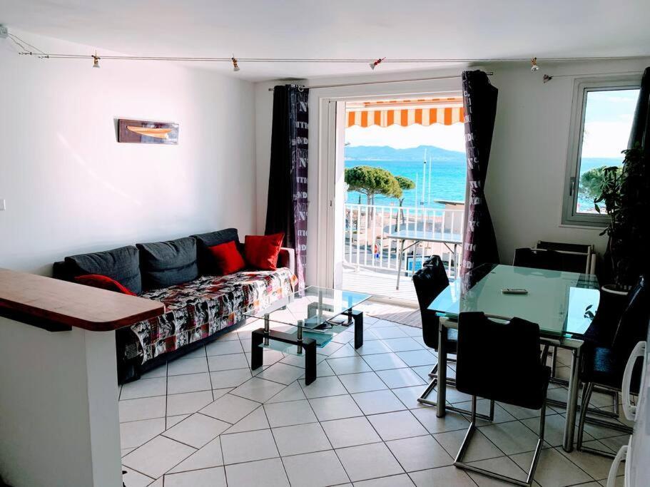 T3 Sur La Plage Vue Feerique Mer,Wifi, Parking Inclus , Clim Λα Σιοτά Εξωτερικό φωτογραφία